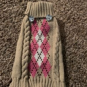 NWOT tan cable knit dog sweater